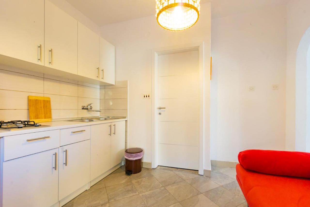 Kob Orog Good Location With Sea Views And Modern Decor Metajna Exterior foto